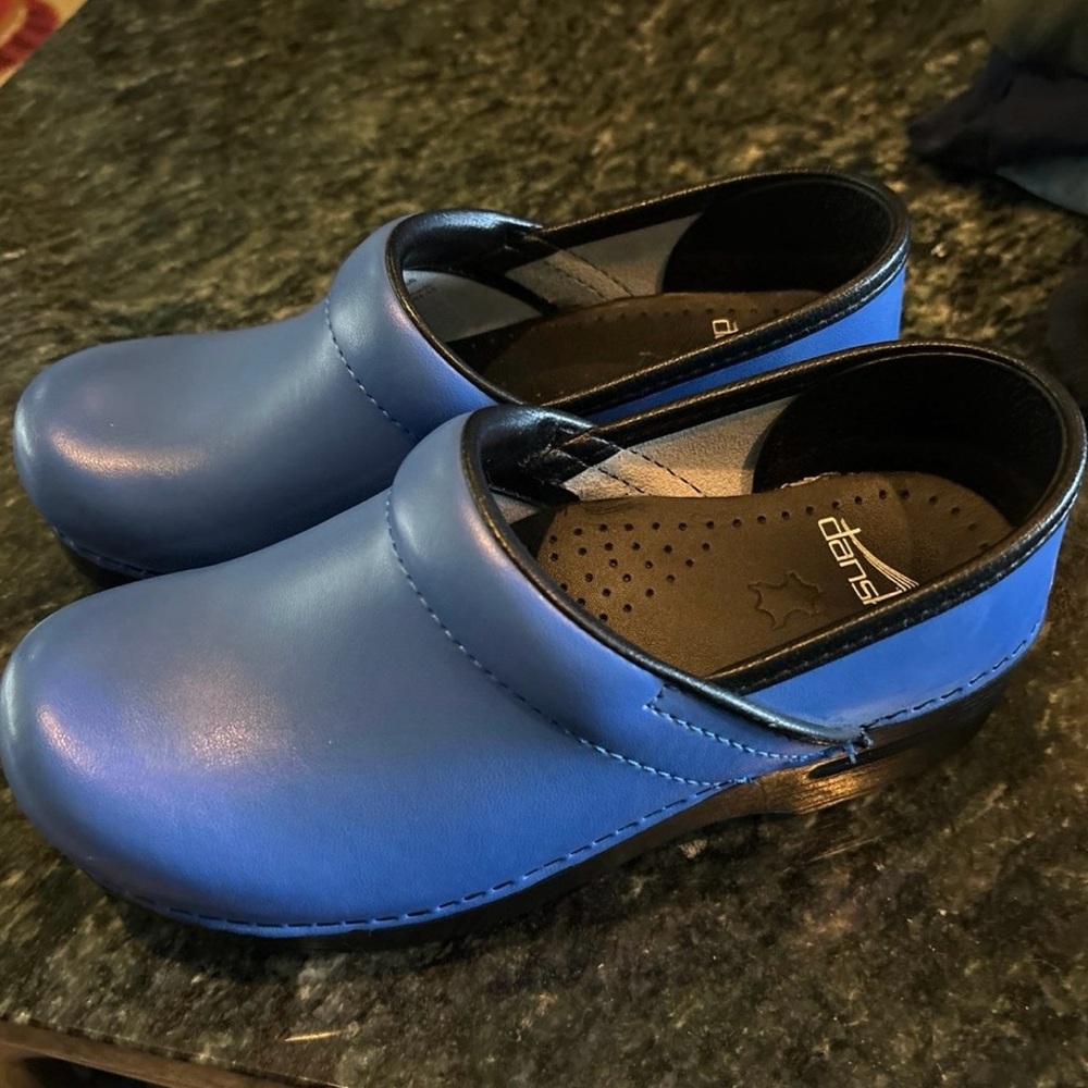 Dansko electric blue clogs Sz 36